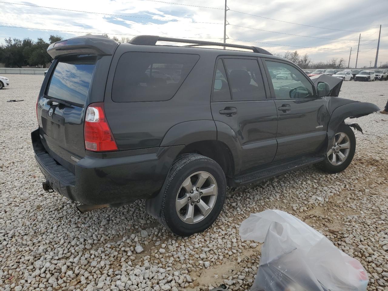 2007 Toyota 4Runner - Image 3