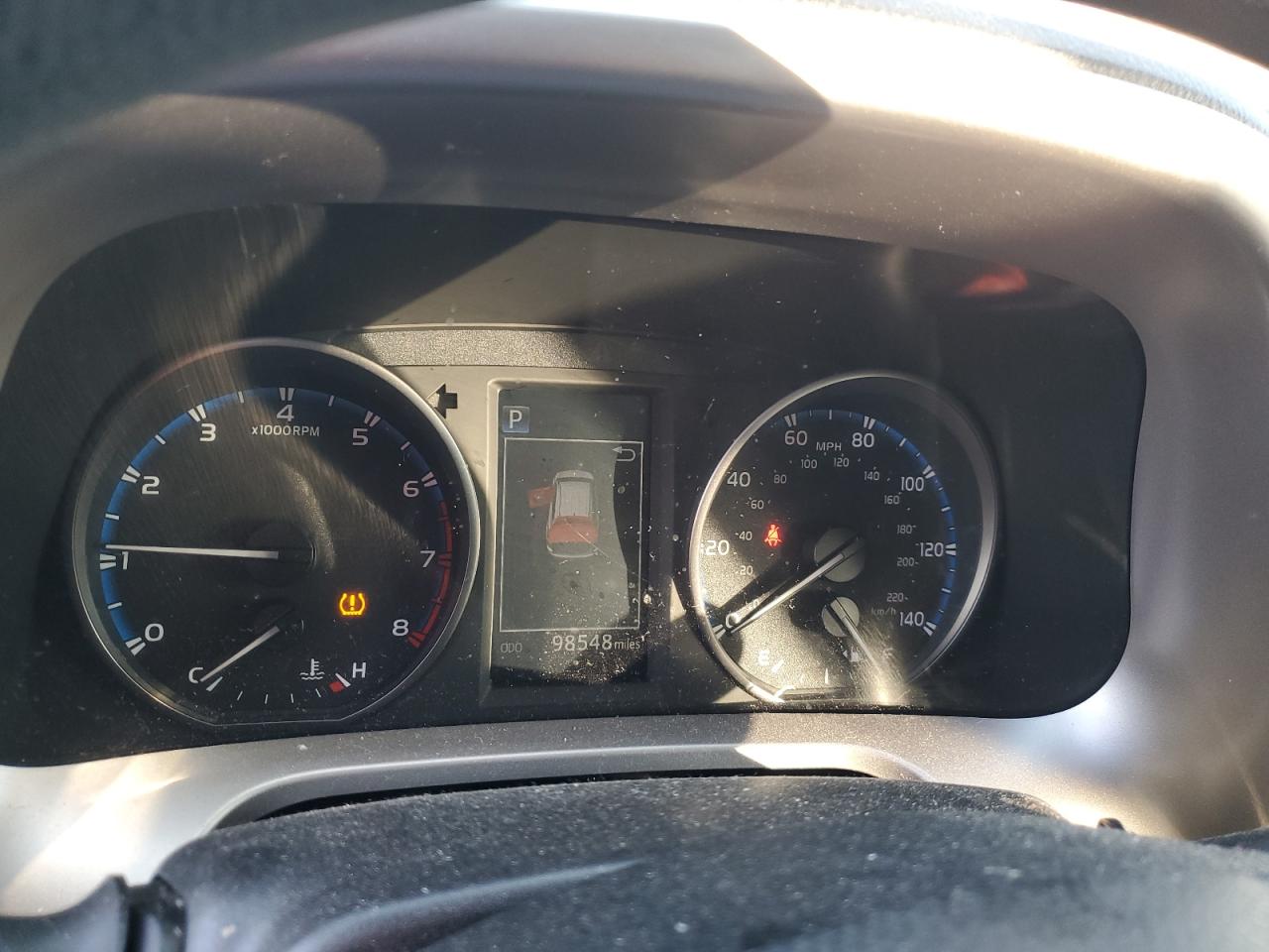 2017 Toyota RAV 4 - Image 9