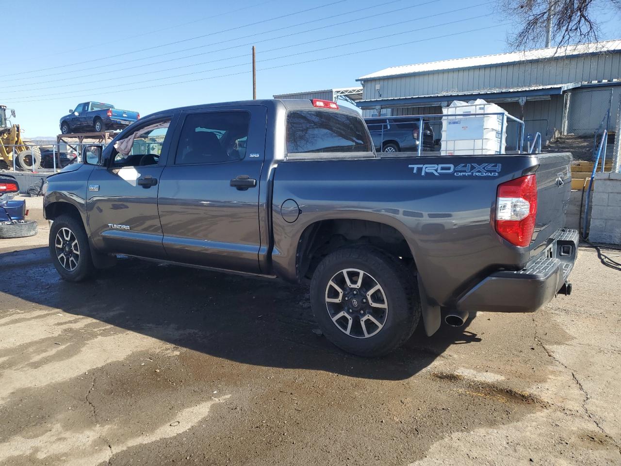 2016 Toyota Tundra - Image 2