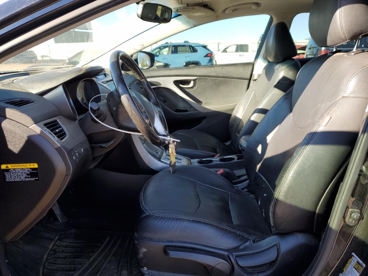2012 Hyundai Elantra - Image 7