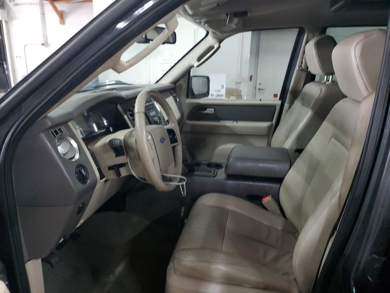 2007 Ford Expedition - Image 7