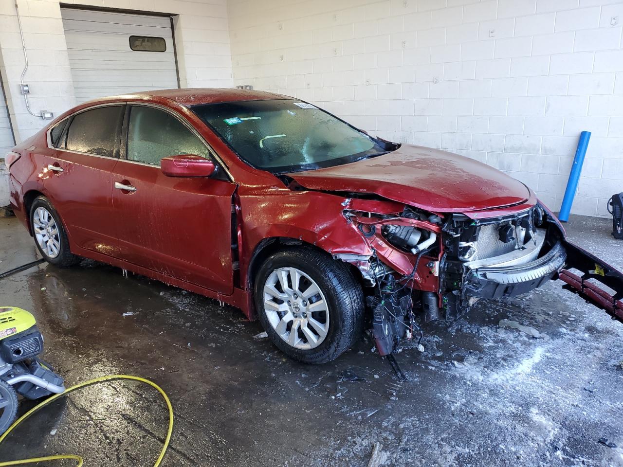 2015 Nissan Altima - Image 4