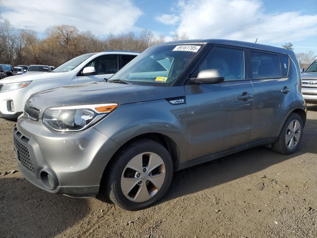 VIN KNDJN2A28F7181060 2015 KIA SOUL no.1