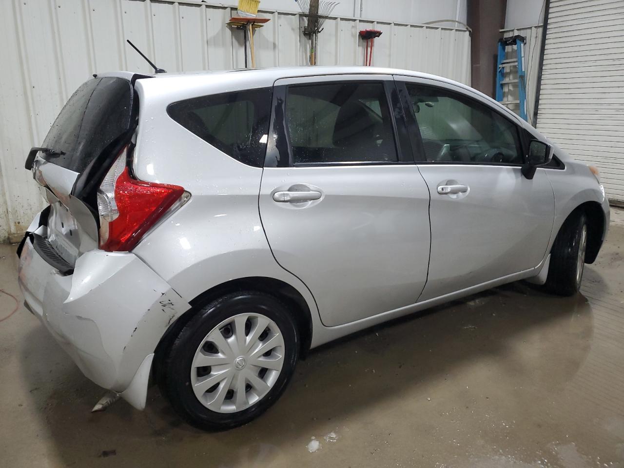 VIN 3N1CE2CP0FL432105 2015 NISSAN VERSA no.3