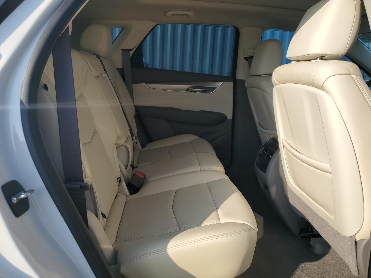 2020 Cadillac XT5 - Image 11