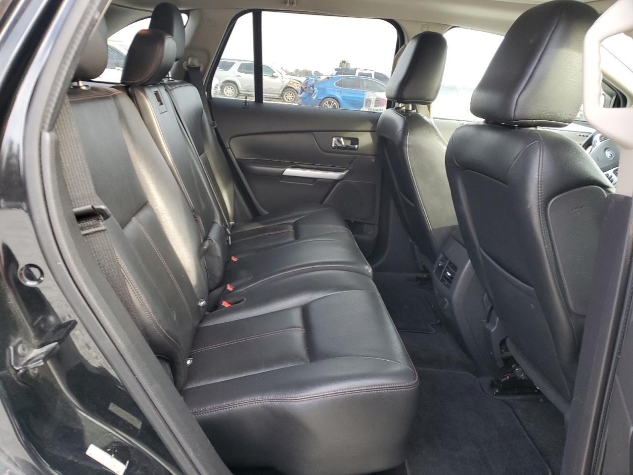 2011 Ford Edge - Image 12