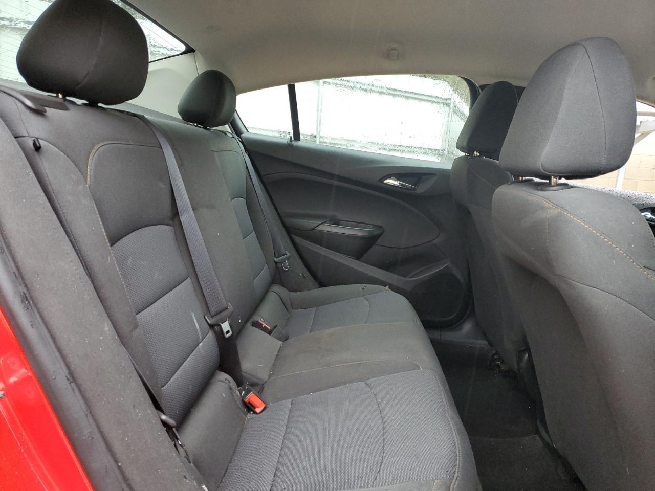 2018 Chevrolet Cruze - Image 10