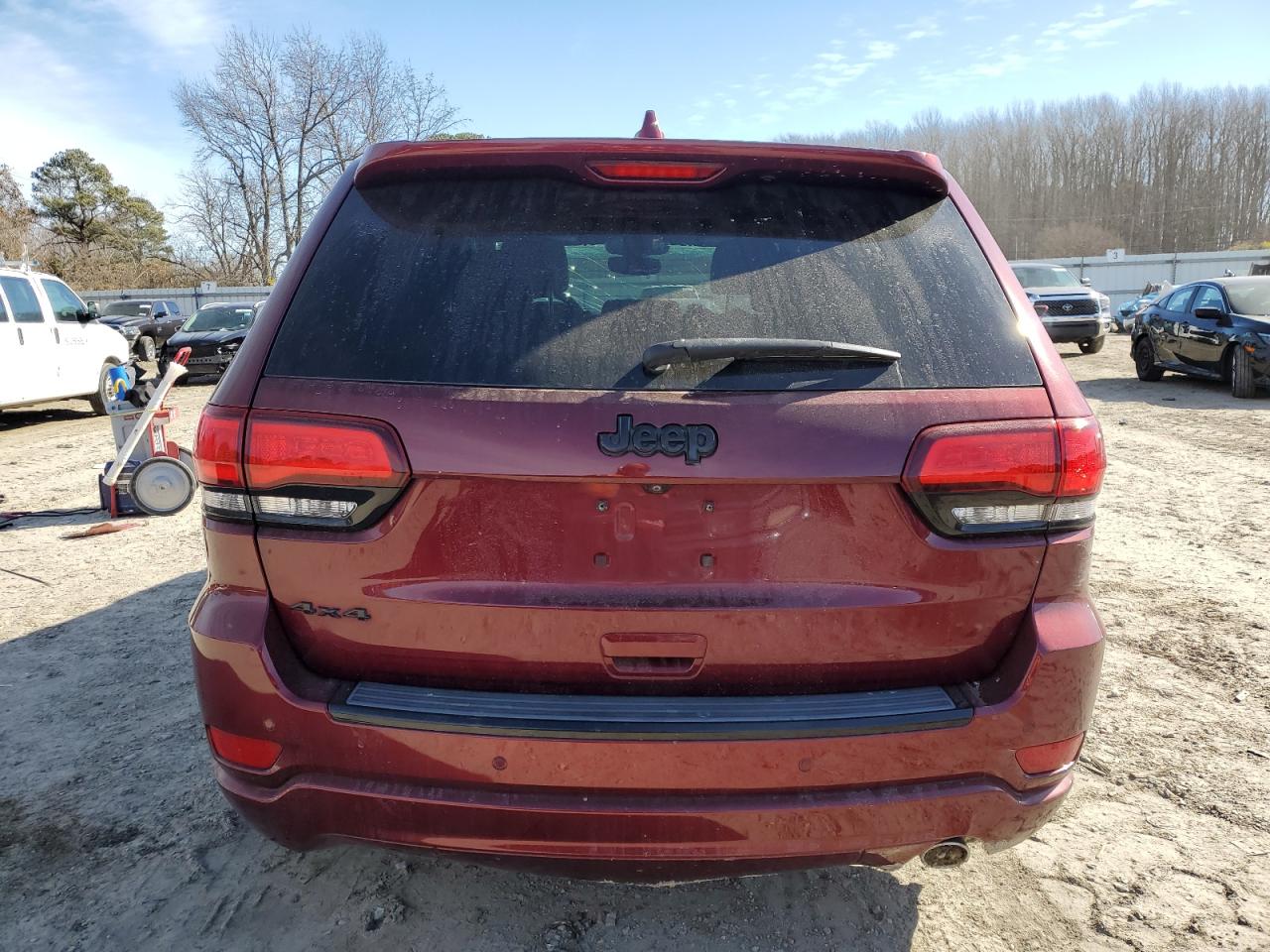 2018 Jeep Grand Cherokee - Image 6