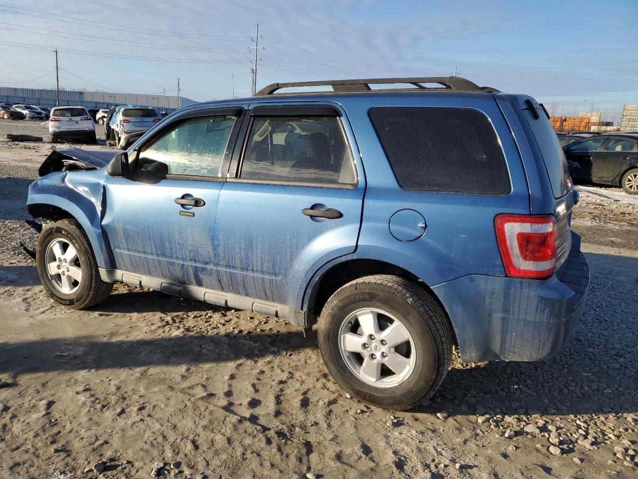 2010 Ford Escape - Image 2