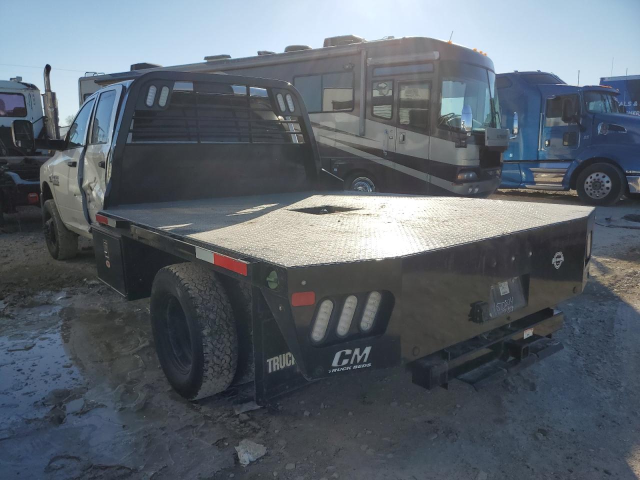 2018 RAM 3500 - Image 2