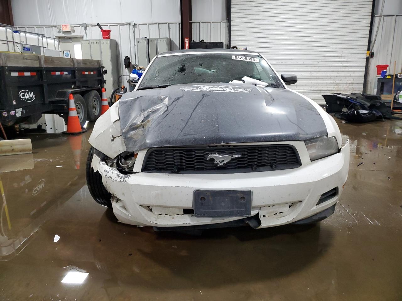 2011 Ford Mustang - Image 5