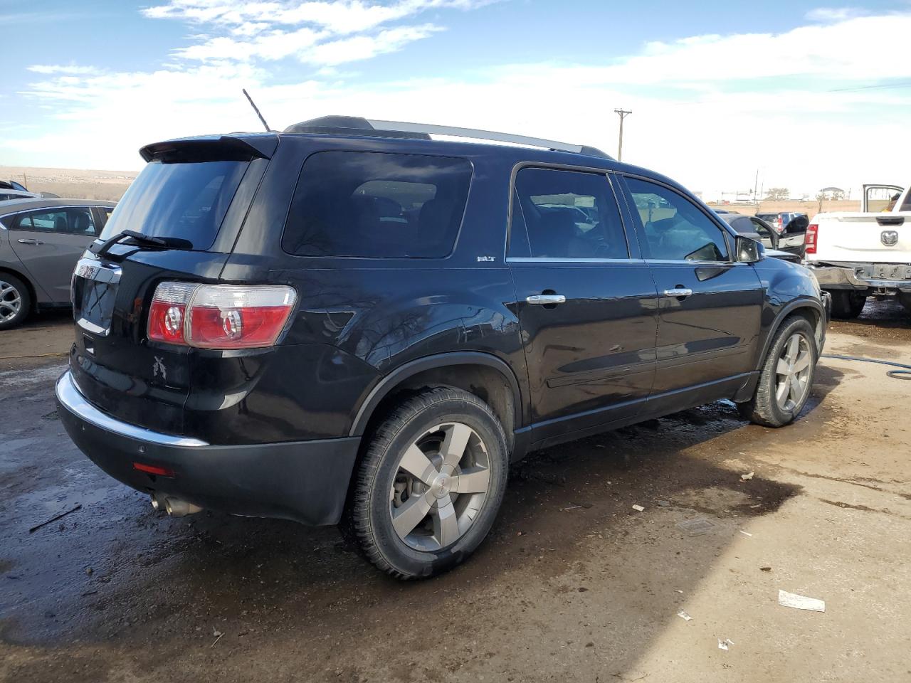 2012 GMC Acadia - Image 3