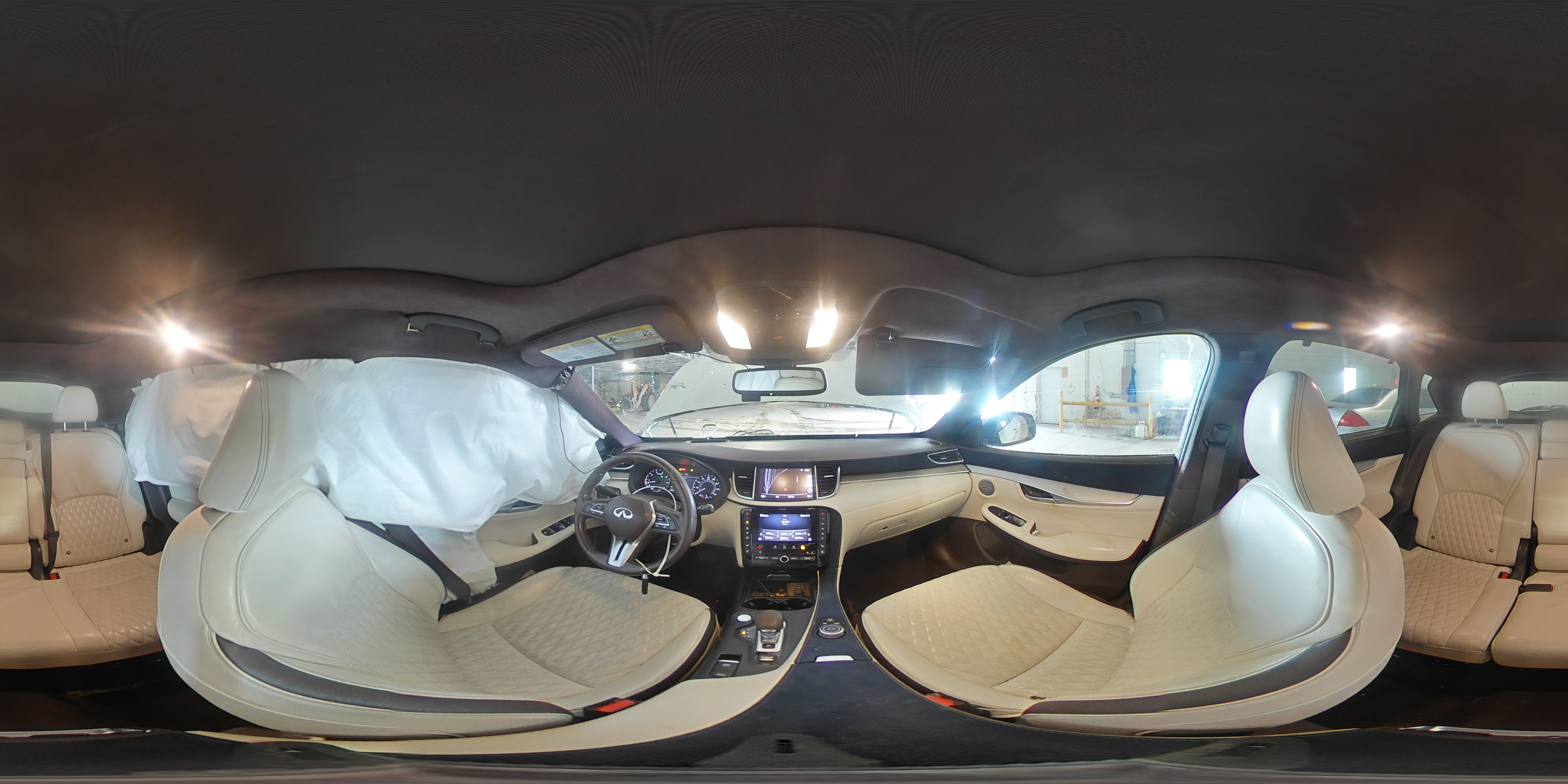 2019 Infiniti QX50 - Image 13
