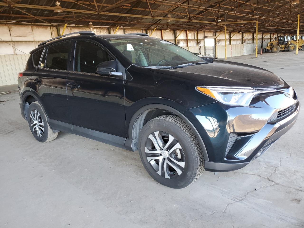 2018 Toyota RAV 4 - Image 4