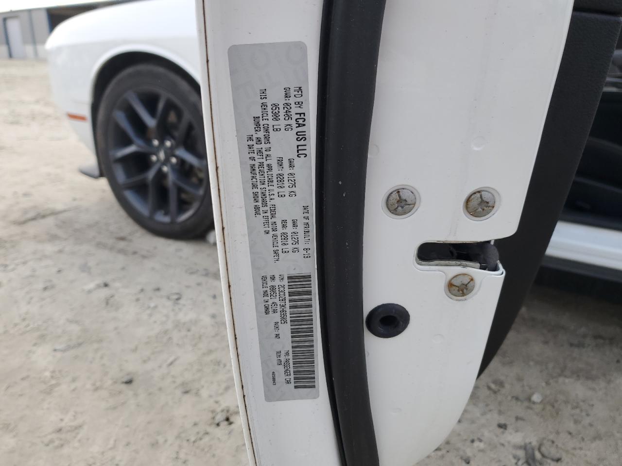 2019 Dodge Challenger - Image 14