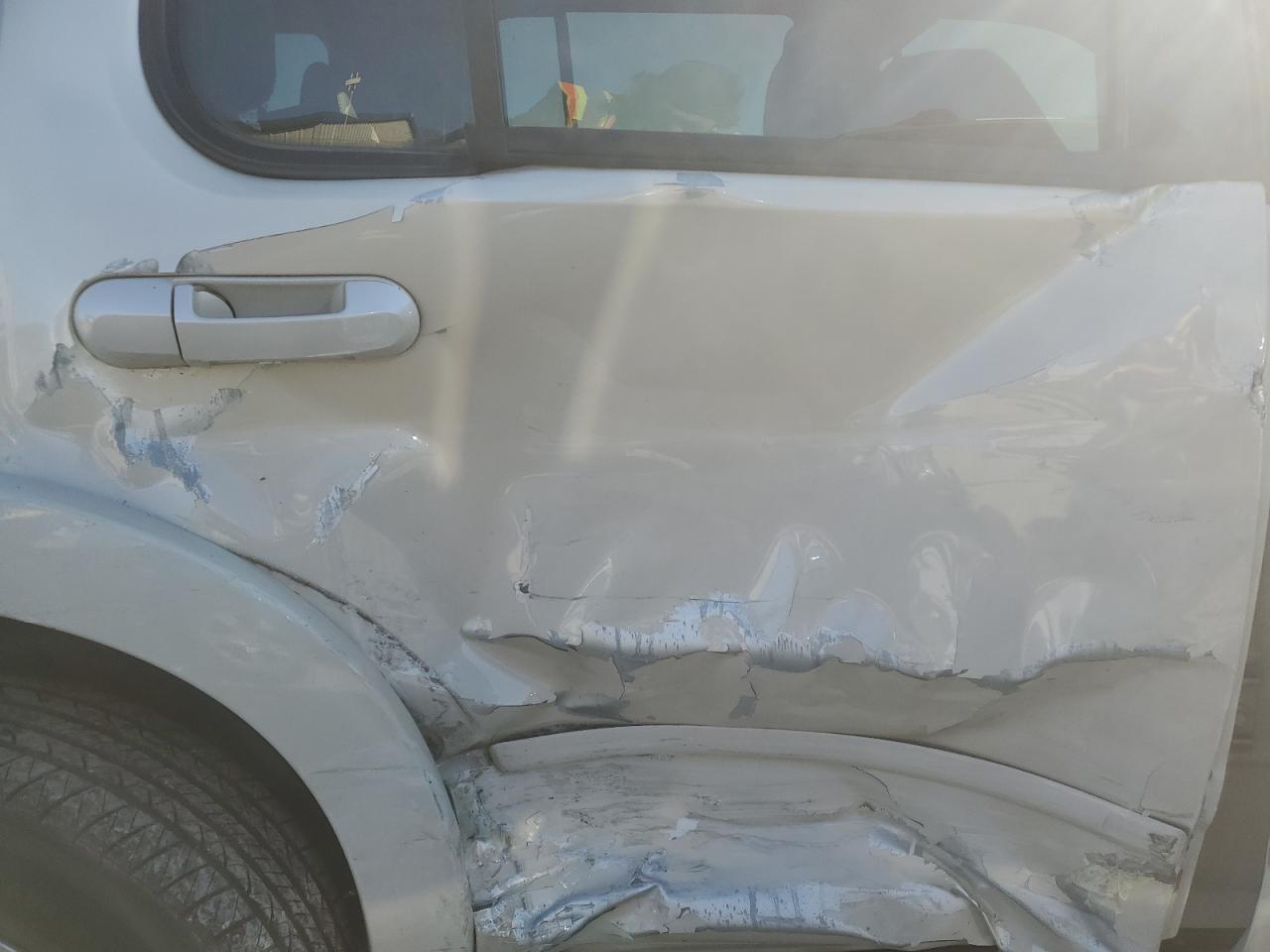 2006 Ford Explorer - Image 11