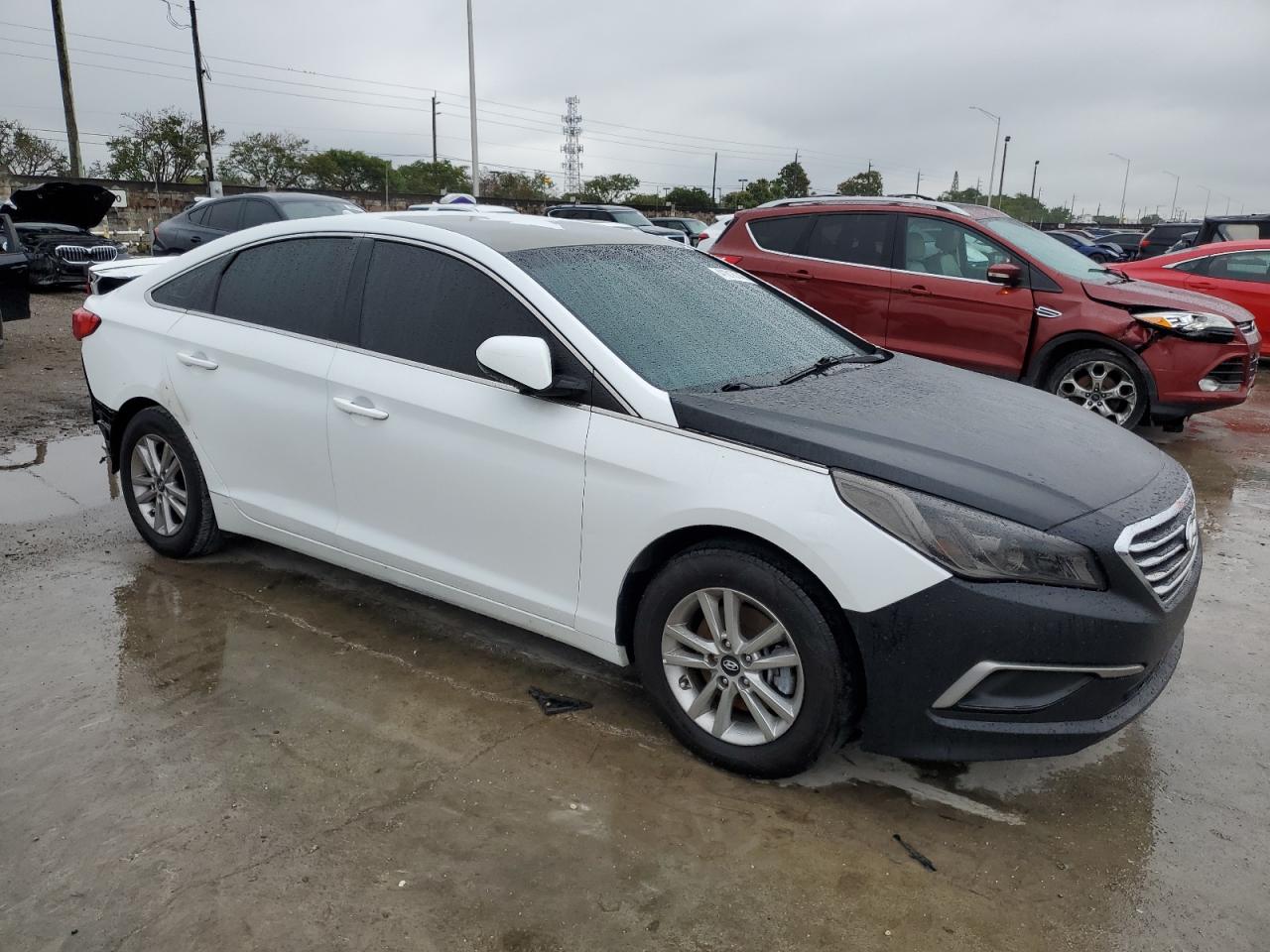 2017 Hyundai Sonata - Image 4