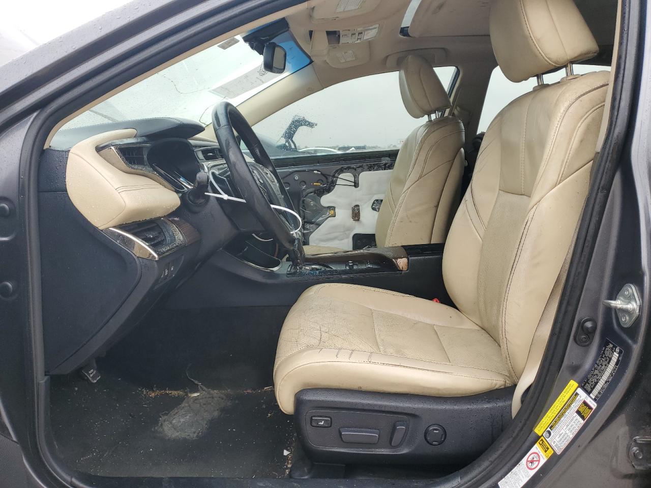 2013 Toyota Avalon - Image 7