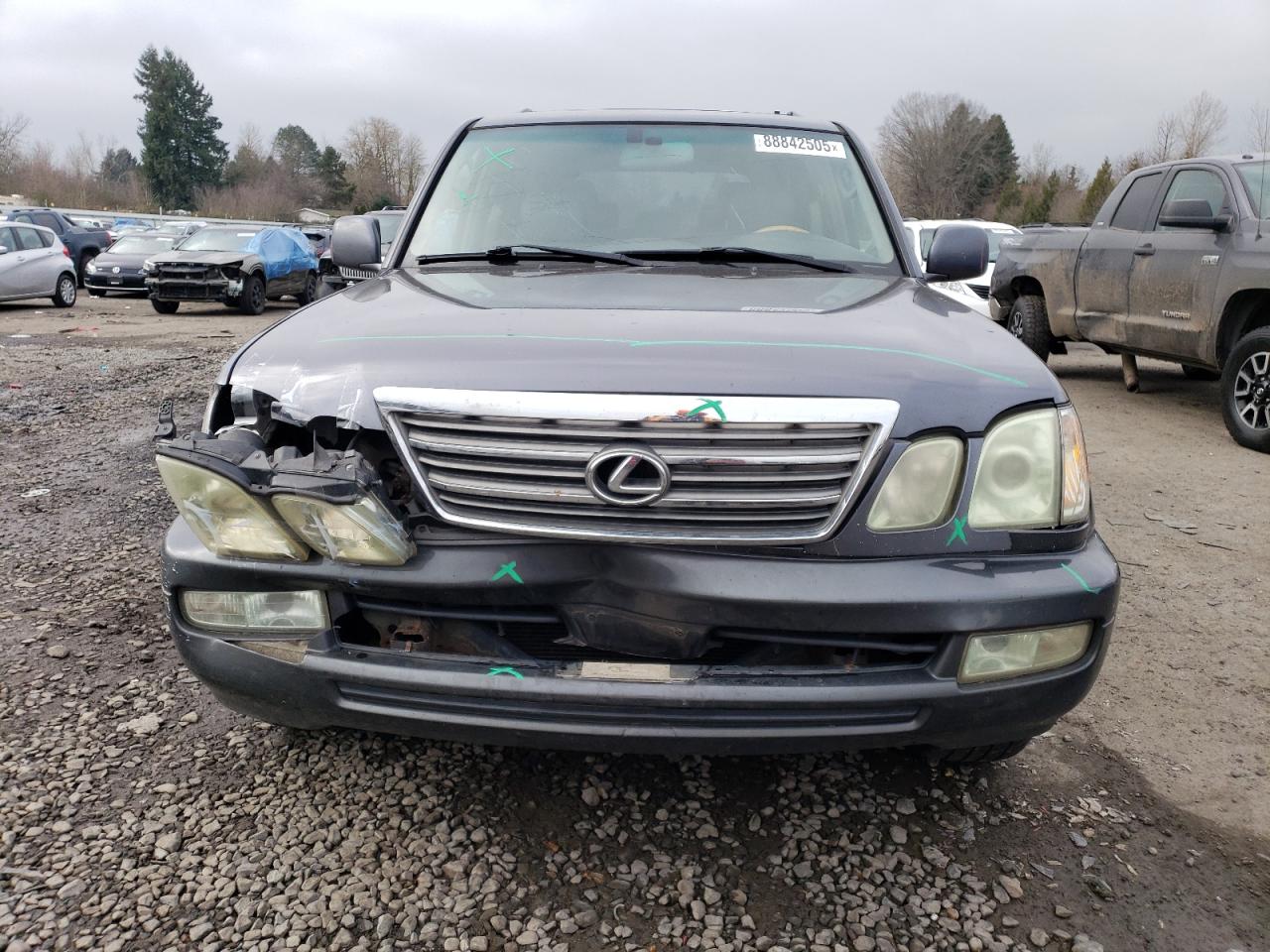 2004 Lexus LX - Image 5