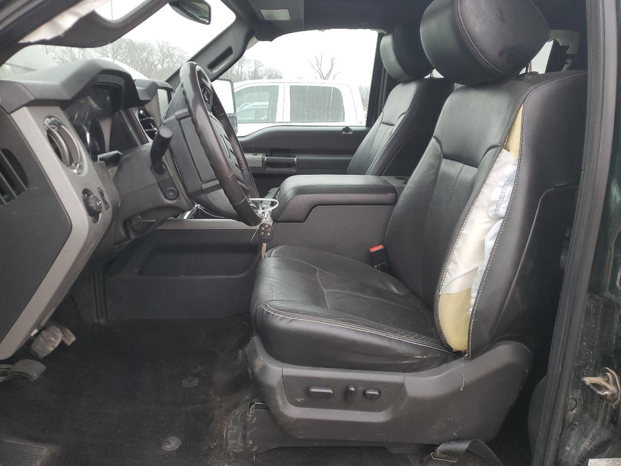 2016 Ford F250 - Image 7