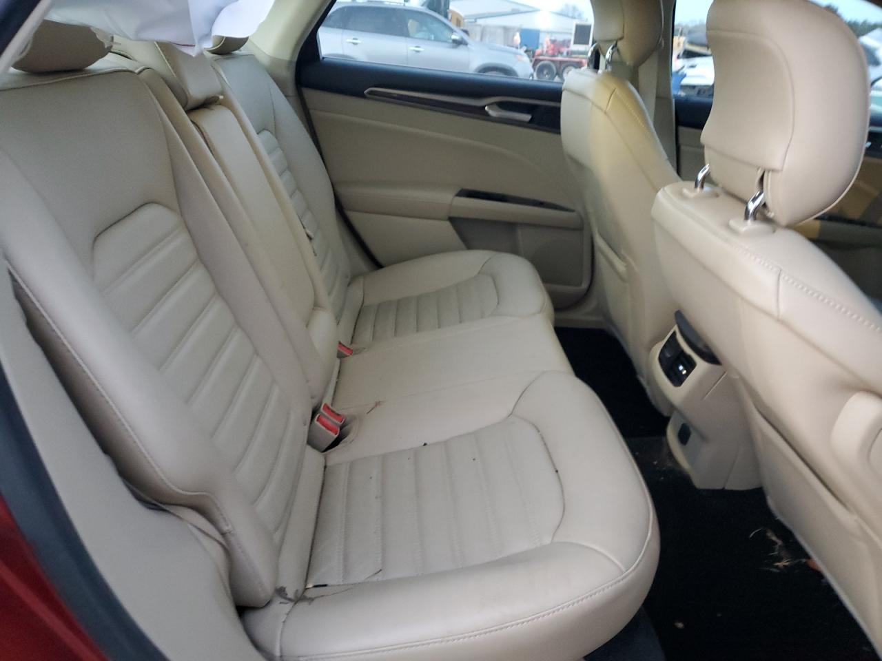 2014 Ford Fusion - Image 10