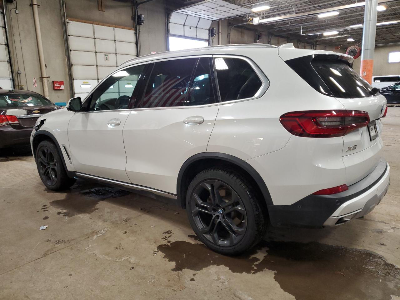 2019 BMW X5 - Image 2