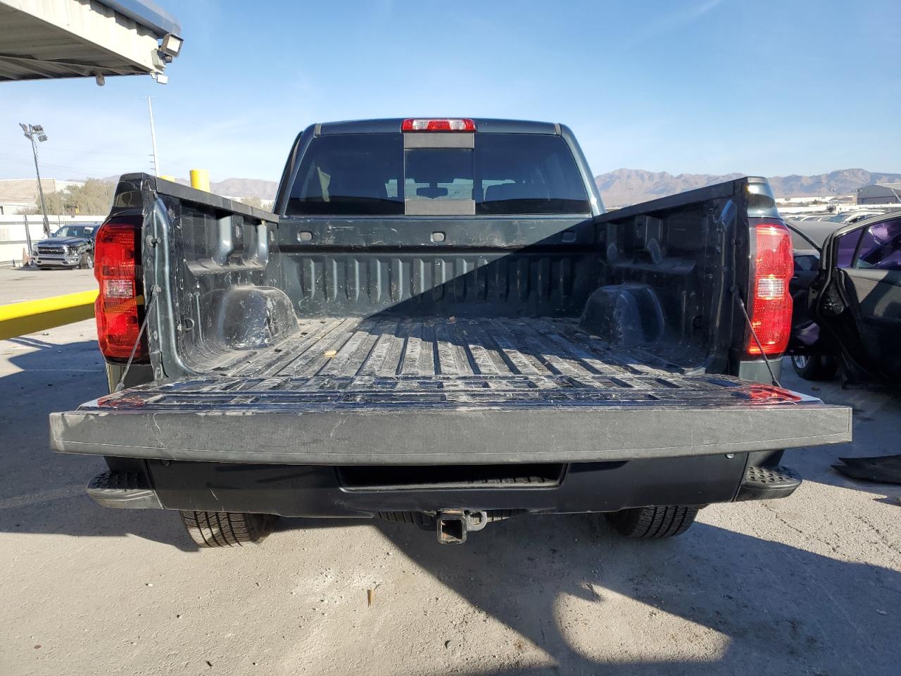2018 Chevrolet Silverado - Image 6