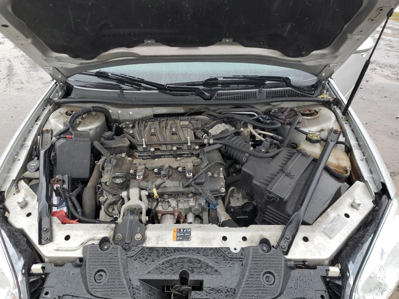 2014 Chevrolet Impala - Image 11