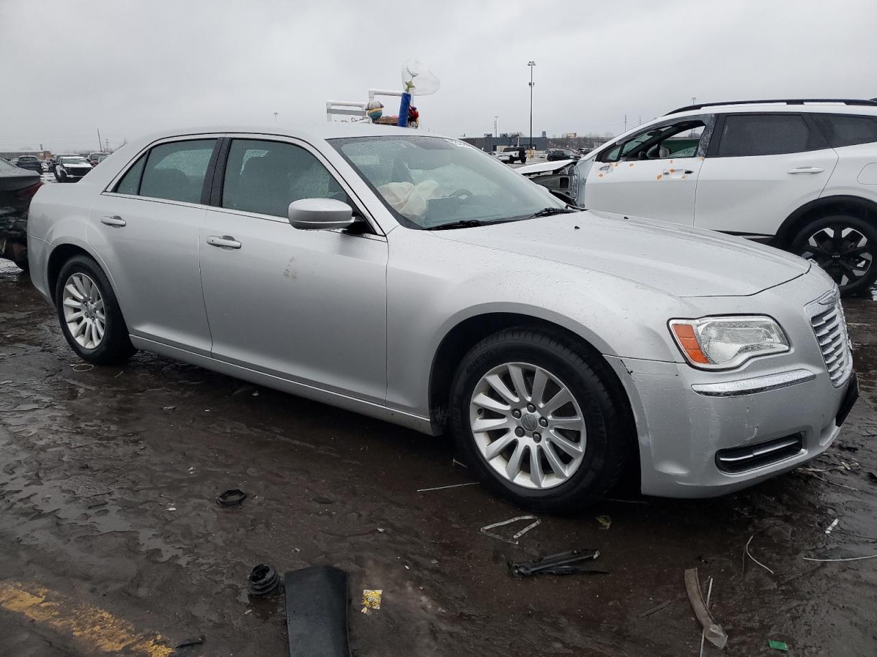 2012 Chrysler 300 - Image 4