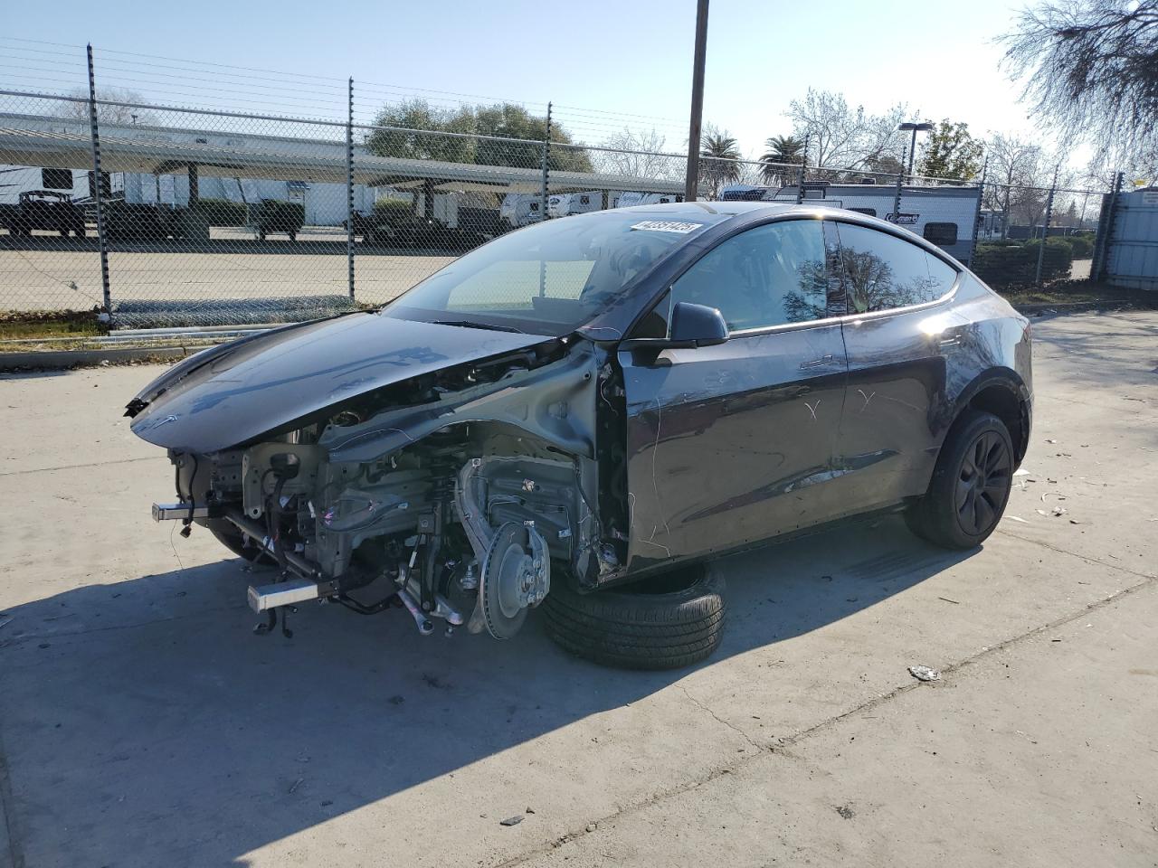 2024 Tesla Model Y на продаже в Sacramento, CA - Front End
