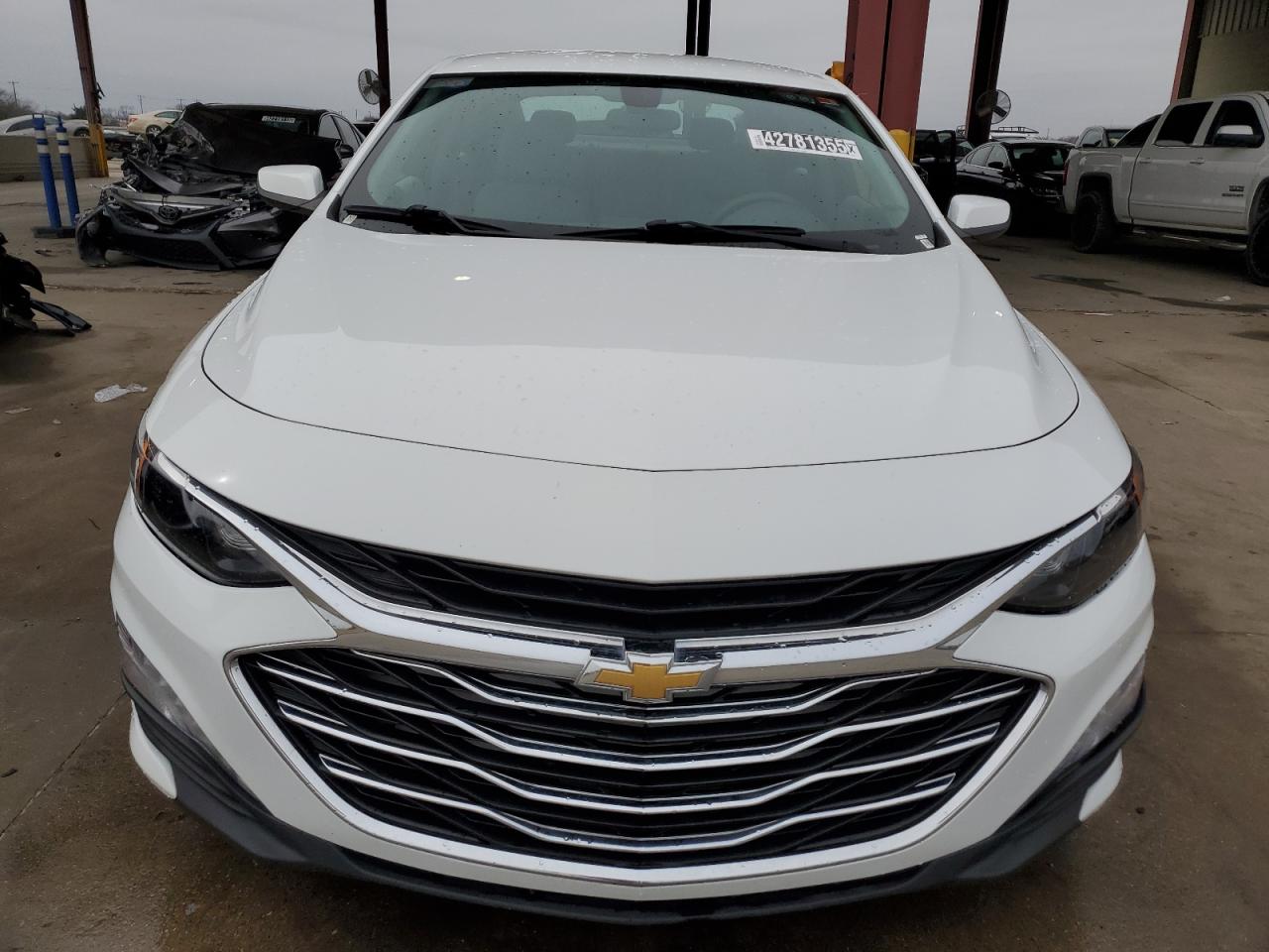 2022 Chevrolet Malibu - Image 5