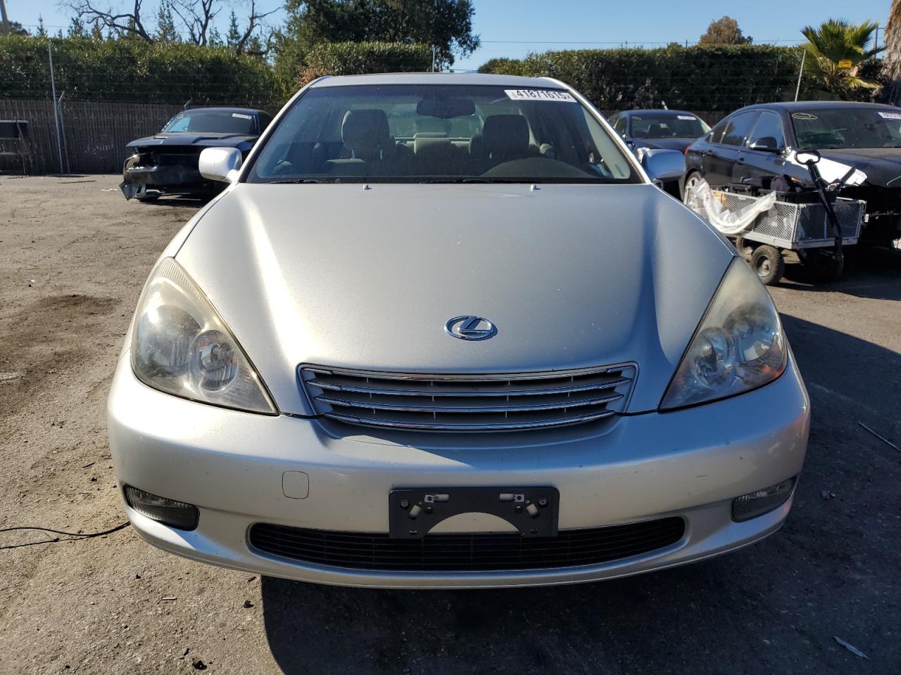 2004 Lexus ES - Image 5