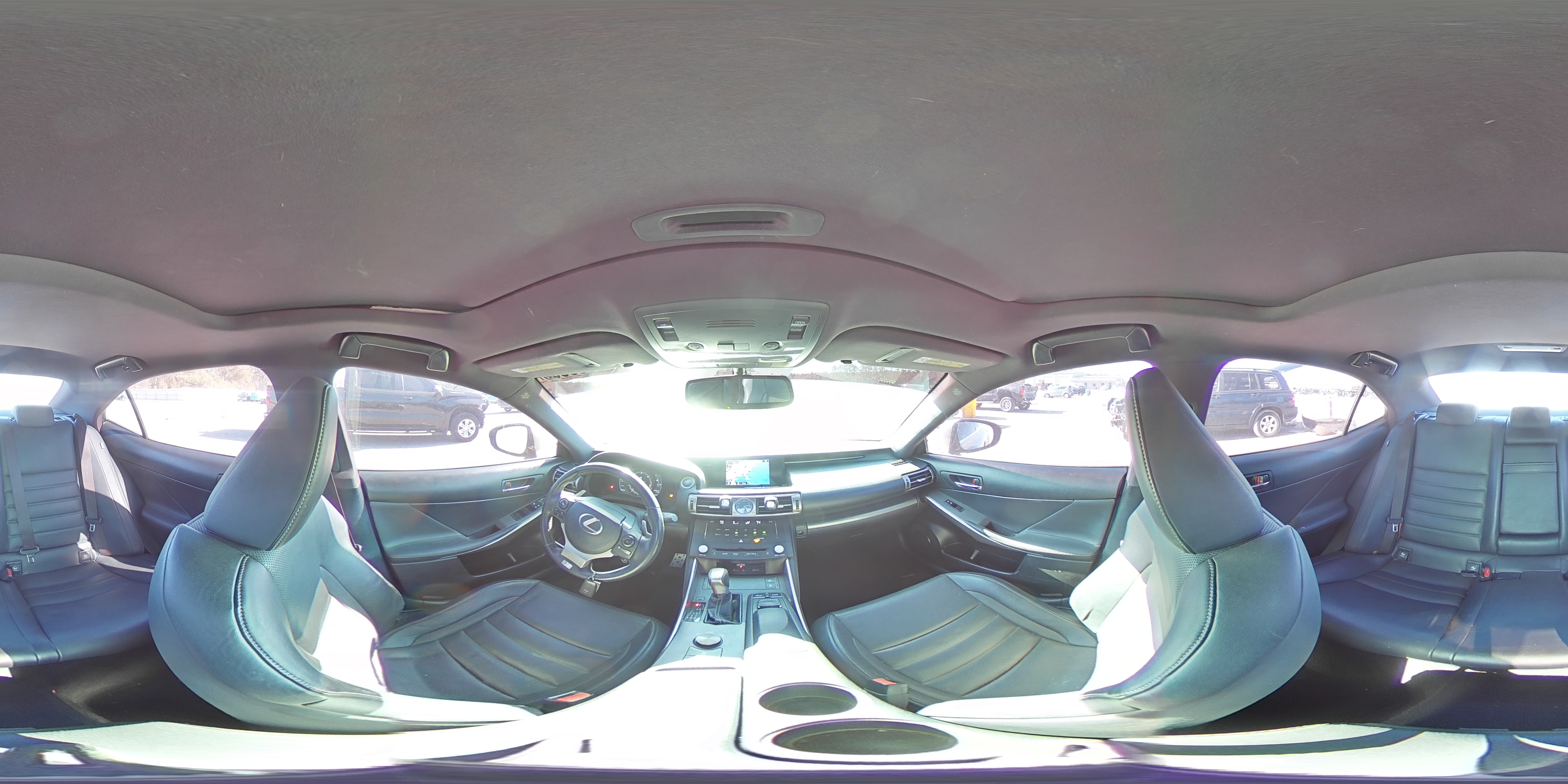 2015 Lexus IS - Image 12