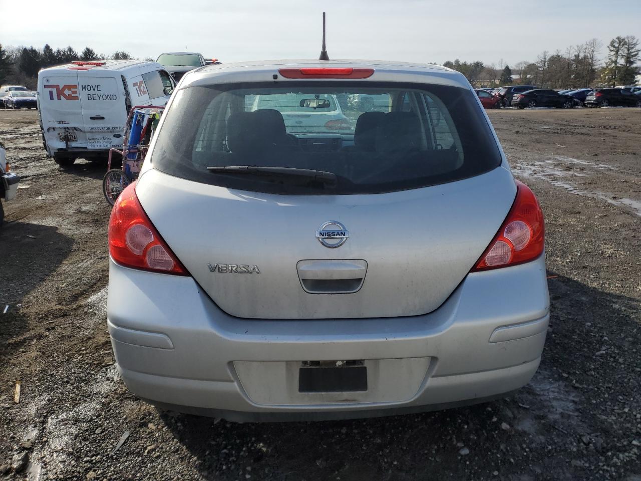 2012 Nissan Versa - Image 6