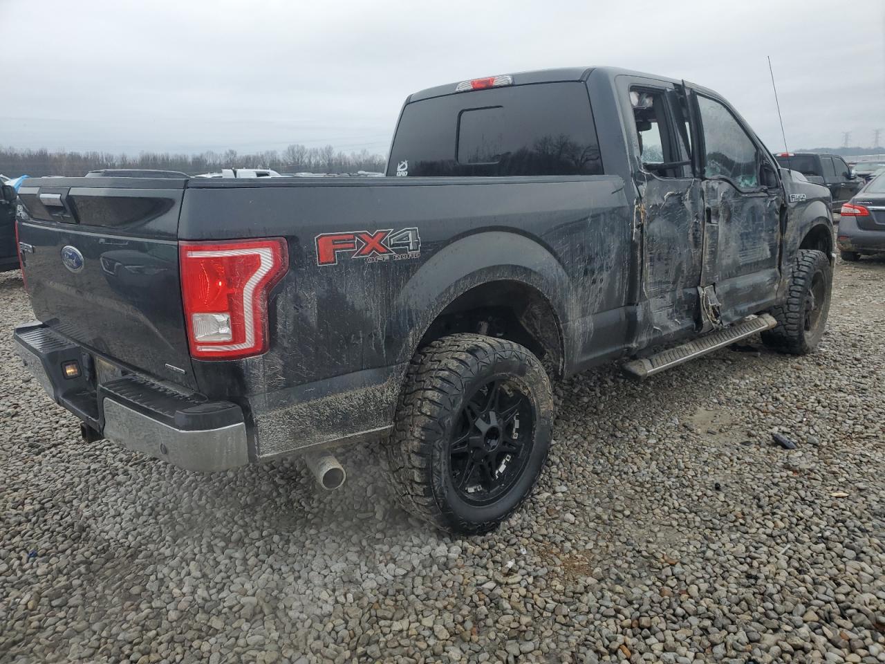 2015 Ford F-150 - Image 3