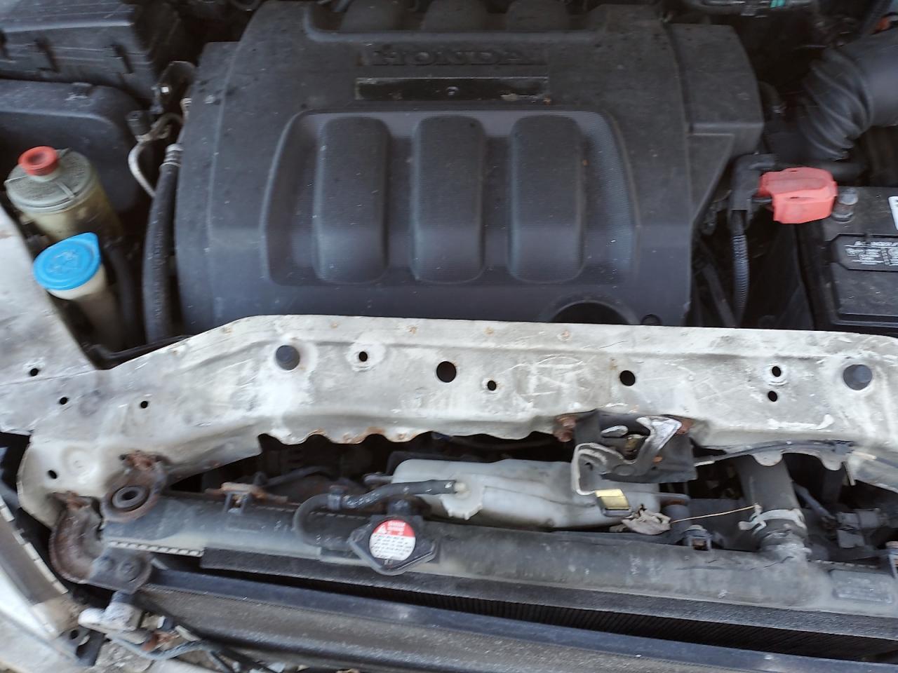 2005 Honda Odyssey - Image 13