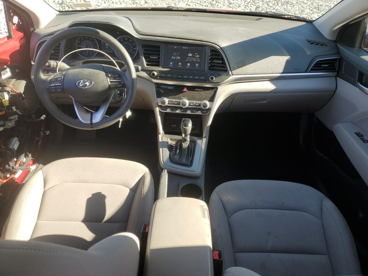 2020 Hyundai Elantra - Image 8