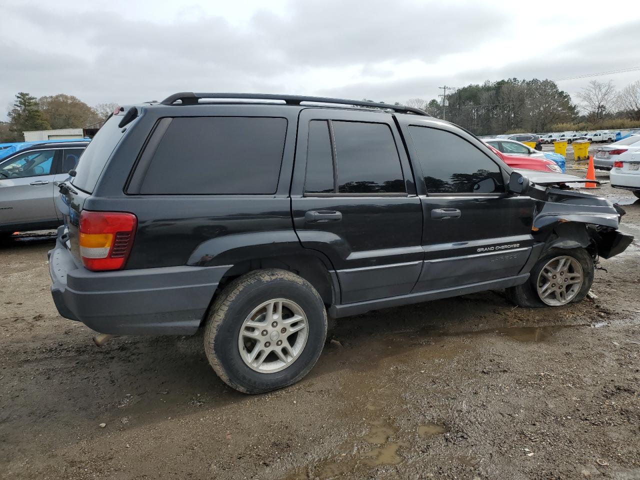 2004 Jeep Grand Cherokee - Image 3