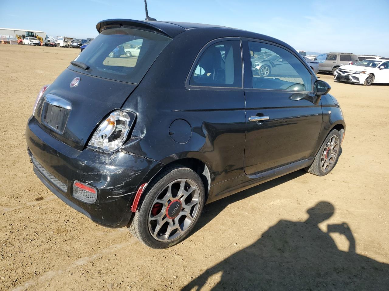 VIN 3C3CFFBR0FT672361 2015 FIAT 500 no.3