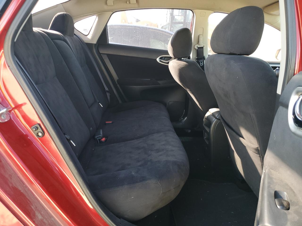 2013 Nissan Sentra - Image 10