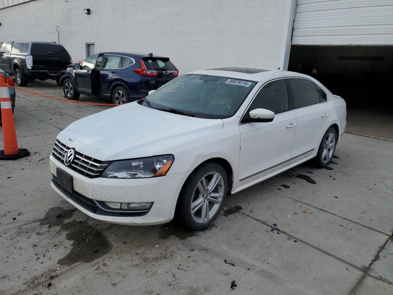 VIN 1VWCV7A37FC044260 2015 VOLKSWAGEN PASSAT no.1