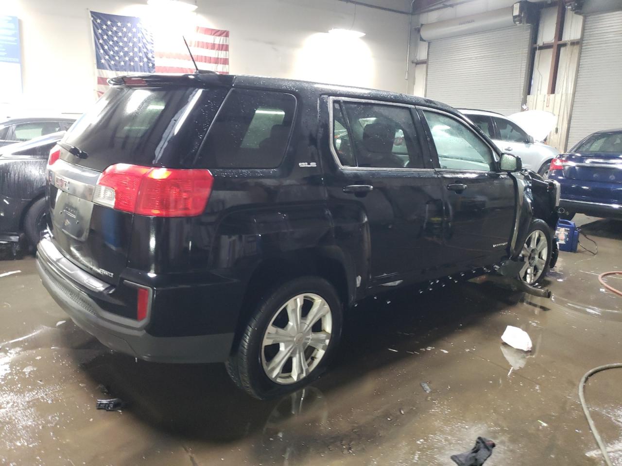 2017 GMC Terrain - Image 3