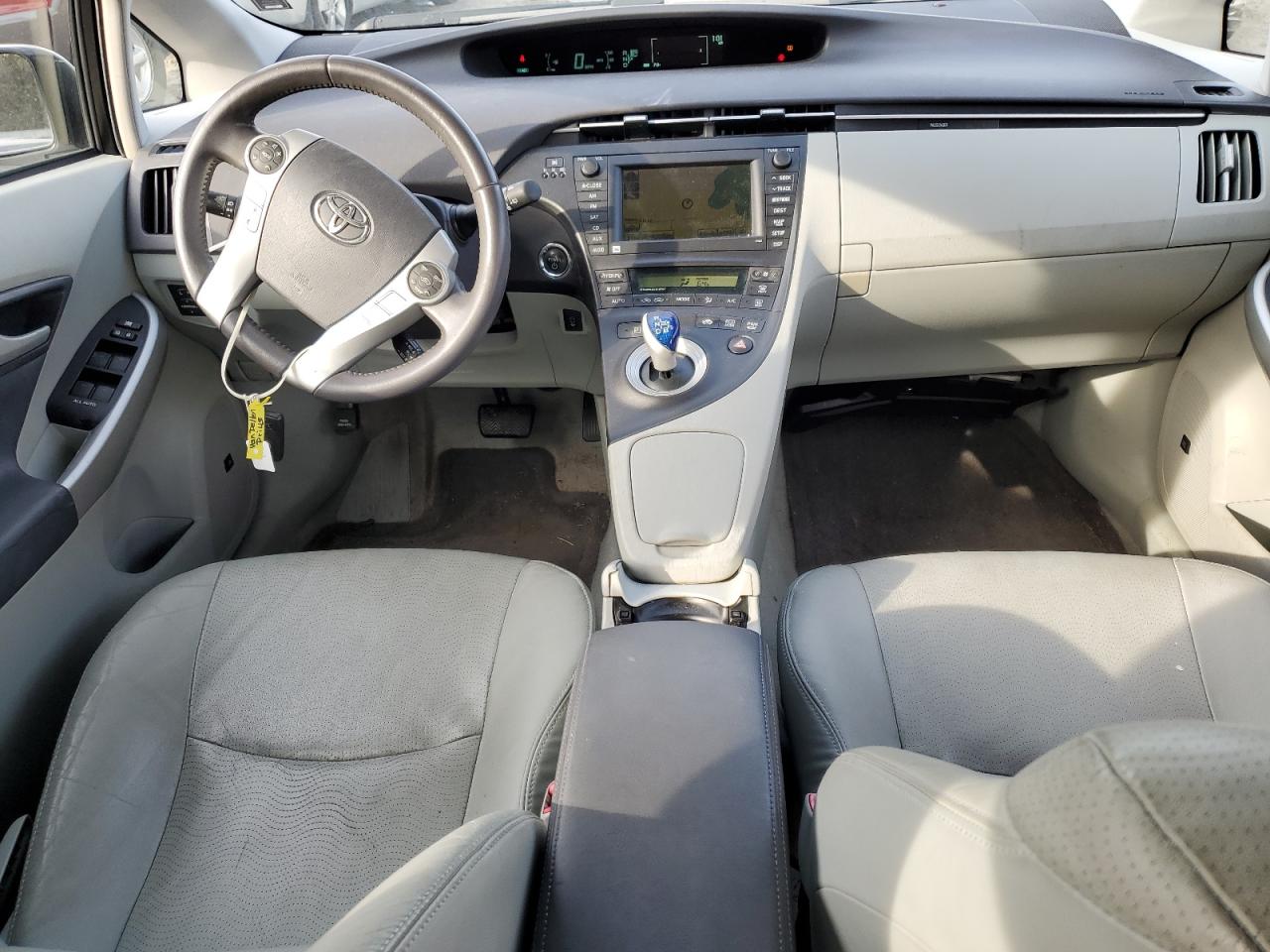 2010 Toyota Prius - Image 8