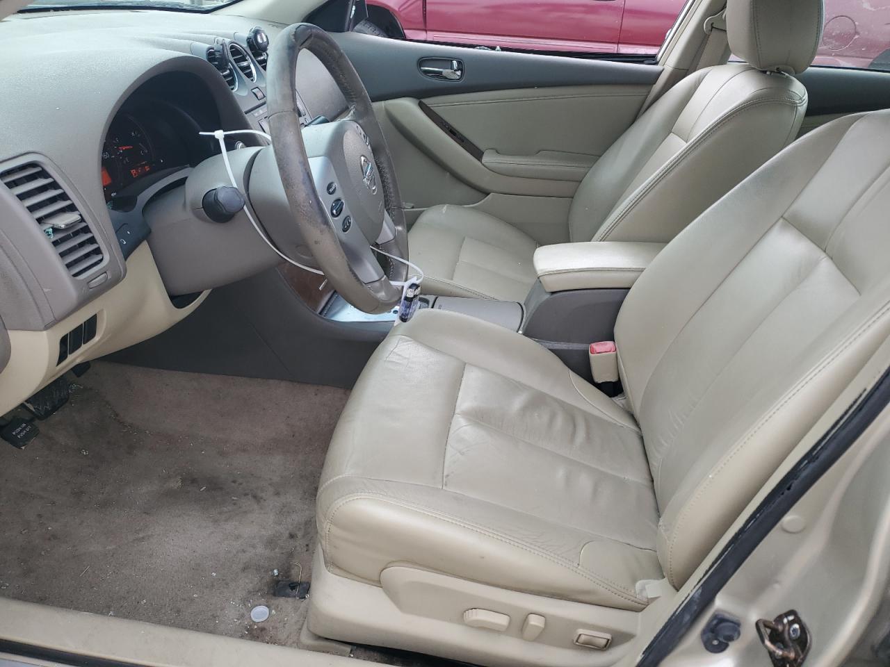 2009 Nissan Altima - Image 7