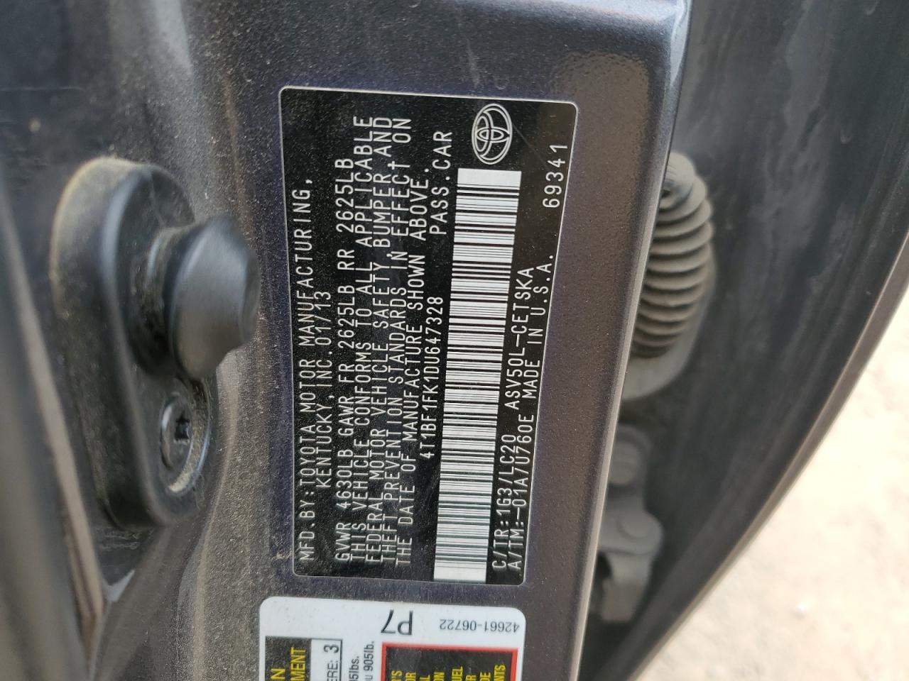 2013 Toyota Camry - Image 14