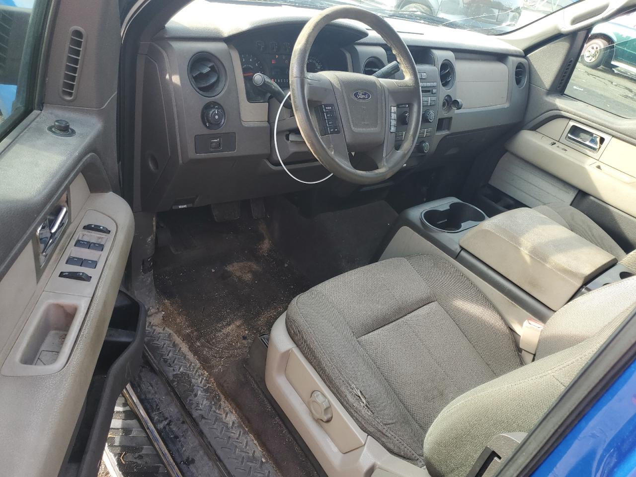 2010 Ford F-150 - Image 8