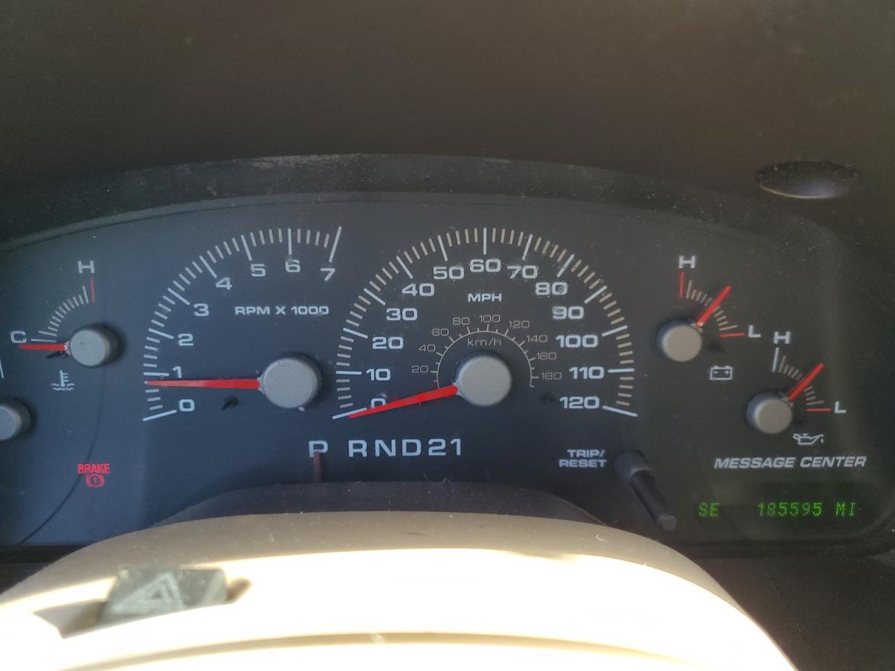 2004 Ford Expedition - Image 9