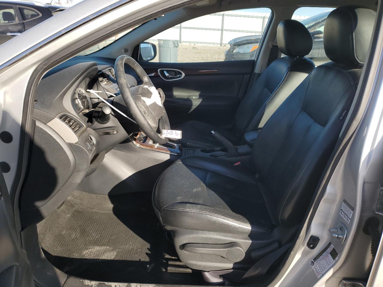 2014 Nissan Sentra - Image 7