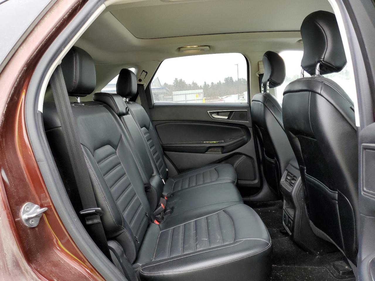 2015 Ford Edge - Image 11