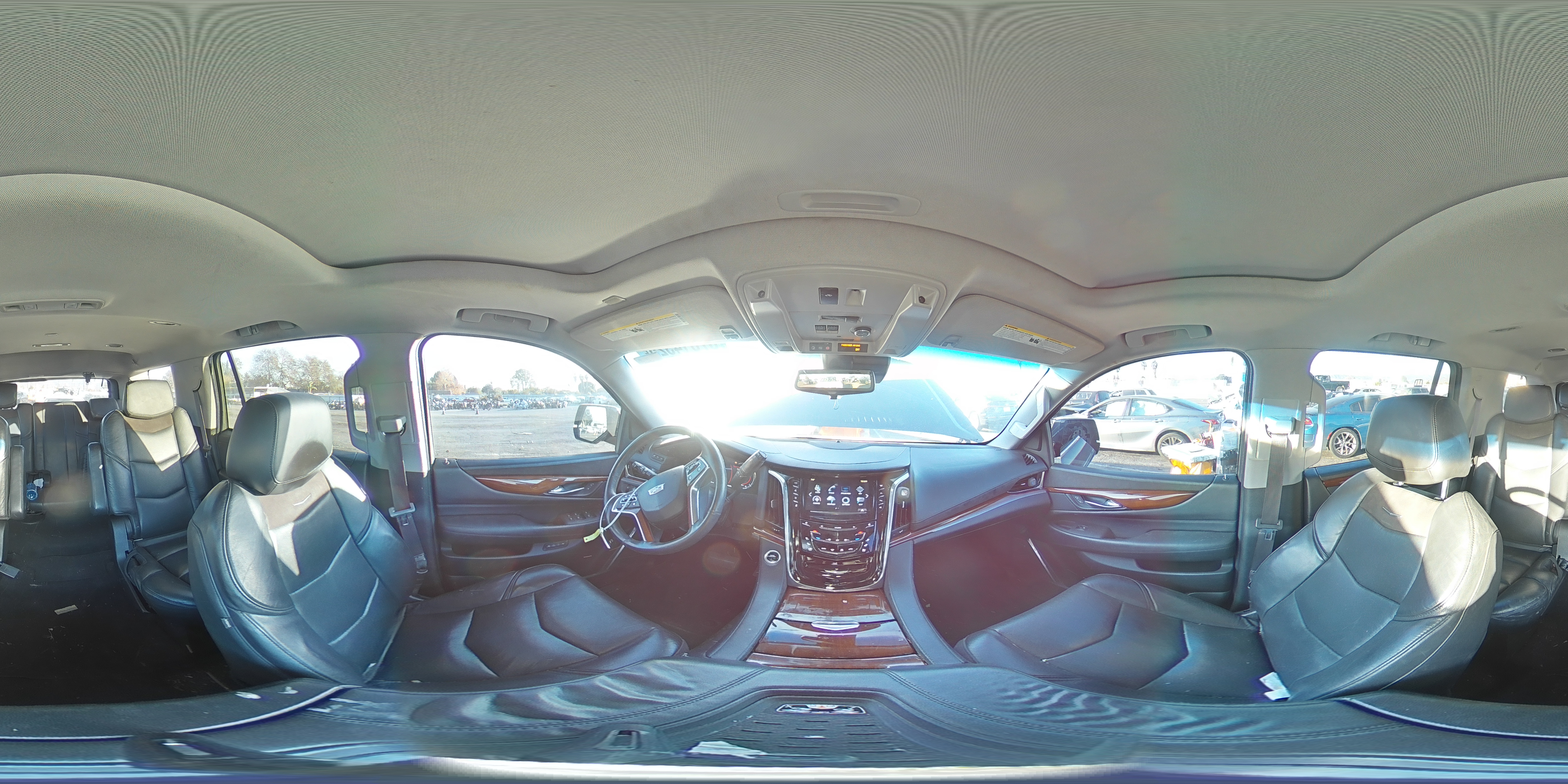 2017 Cadillac Escalade - Image 14